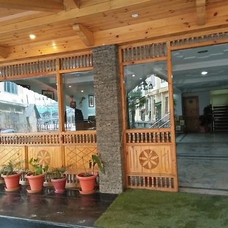 The Shivalik Hotel Manāli Kültér fotó