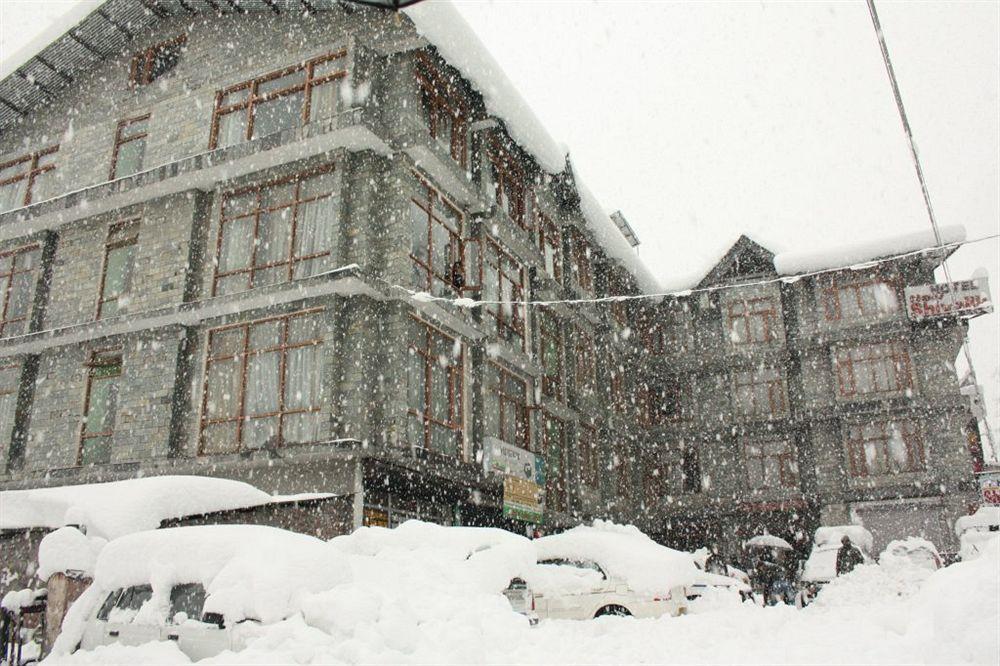 The Shivalik Hotel Manāli Kültér fotó