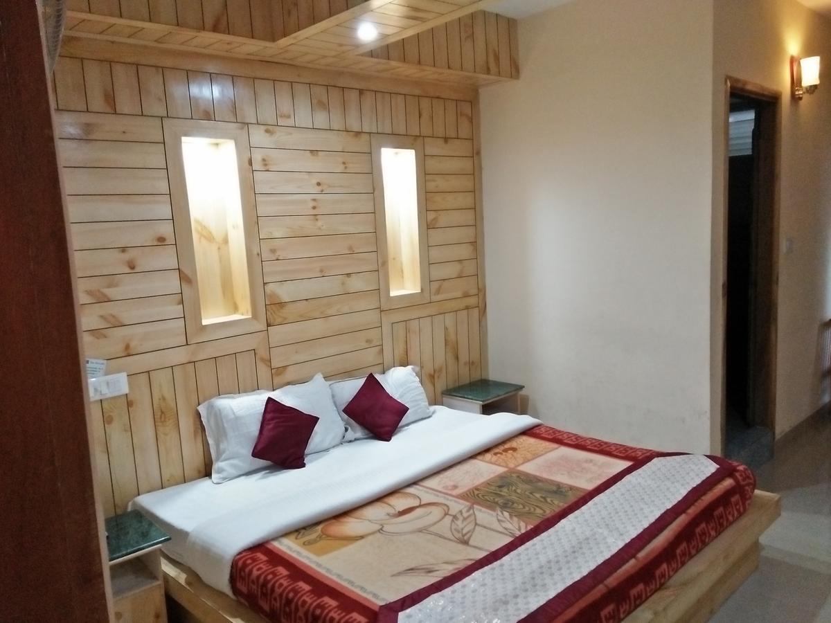 The Shivalik Hotel Manāli Kültér fotó